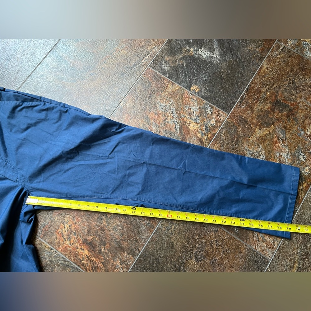 Men’s Izod Advantage performance blue pants with comfort waistband. Size 34x30 - Picture 12 of 13